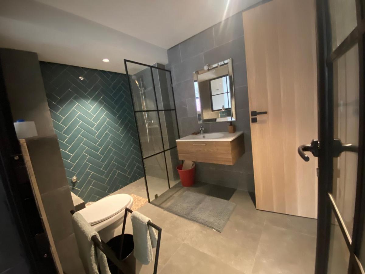 Spacious New 1-Bedroom Unit In Downtown W Terrace And Free Parking Касабланка Экстерьер фото