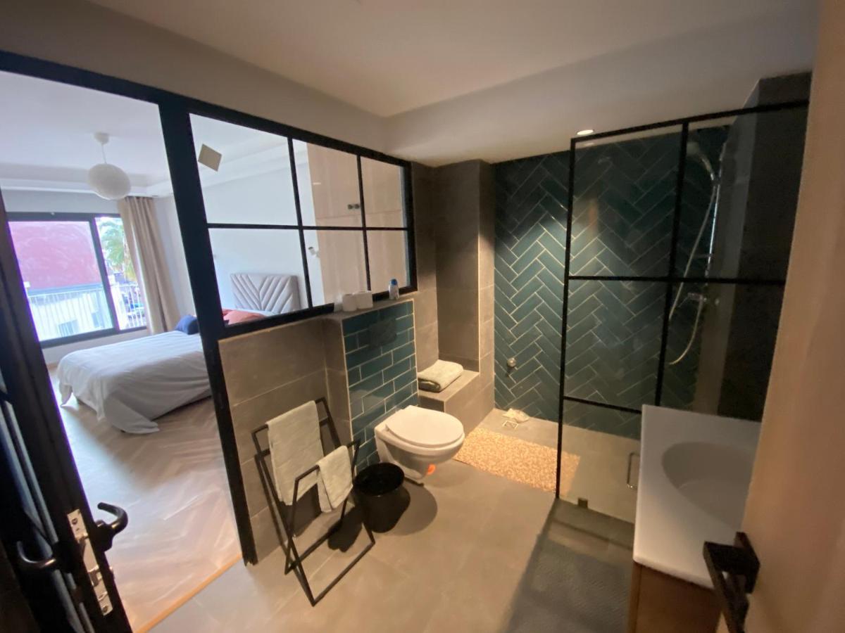 Spacious New 1-Bedroom Unit In Downtown W Terrace And Free Parking Касабланка Экстерьер фото