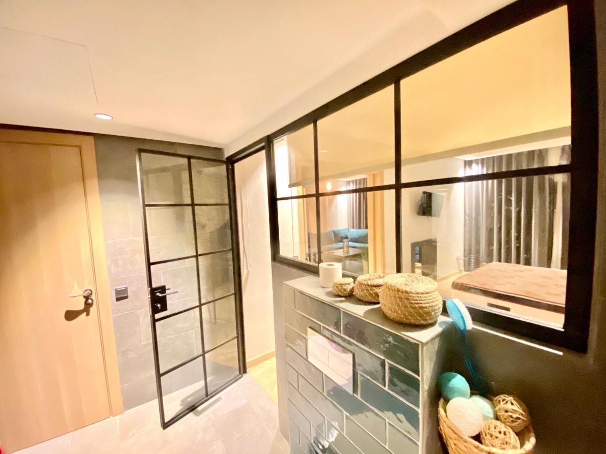 Spacious New 1-Bedroom Unit In Downtown W Terrace And Free Parking Касабланка Экстерьер фото