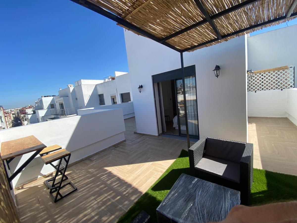 Spacious New 1-Bedroom Unit In Downtown W Terrace And Free Parking Касабланка Экстерьер фото