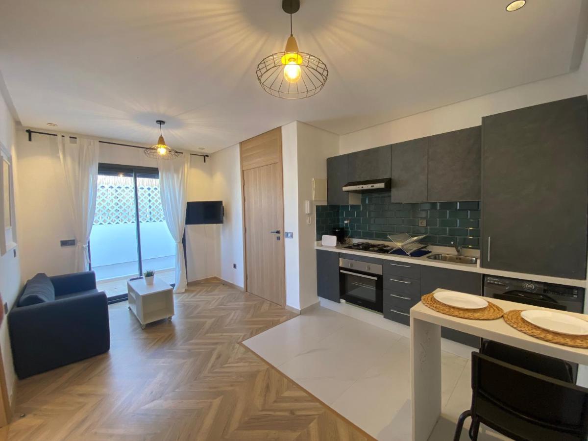 Spacious New 1-Bedroom Unit In Downtown W Terrace And Free Parking Касабланка Экстерьер фото