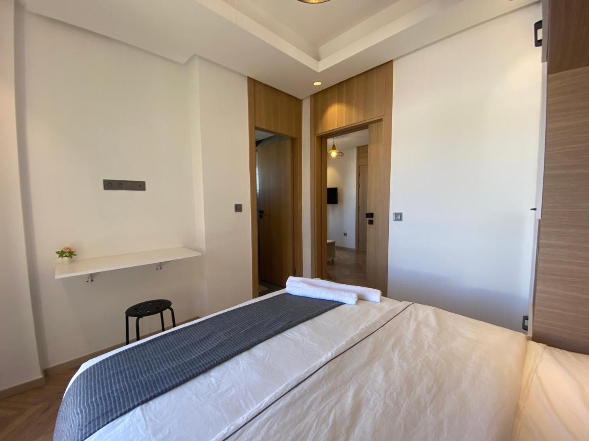 Spacious New 1-Bedroom Unit In Downtown W Terrace And Free Parking Касабланка Экстерьер фото